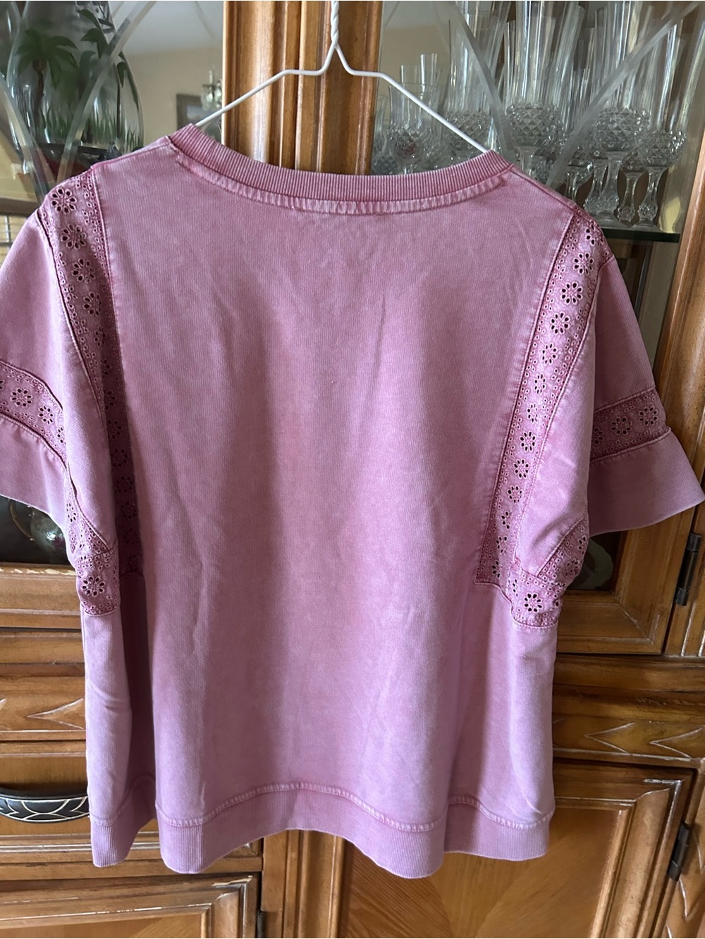Jane and Delancey Dusty Mauve Eyelet Short-Sleeve Tee - Picture 4 of 6